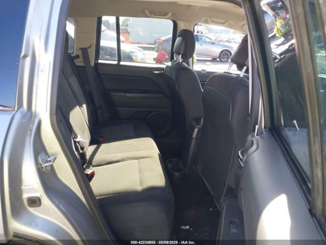 1C4NJCBA5GD574185 Jeep Compass Sport