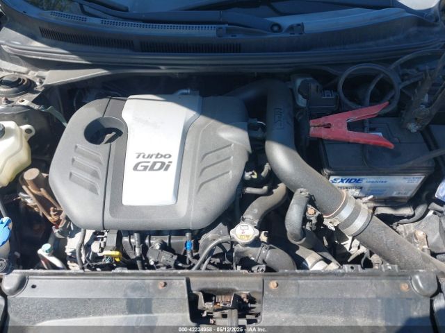 KMHTC6AE9EU182746 Hyundai Veloster Turbo W/blue