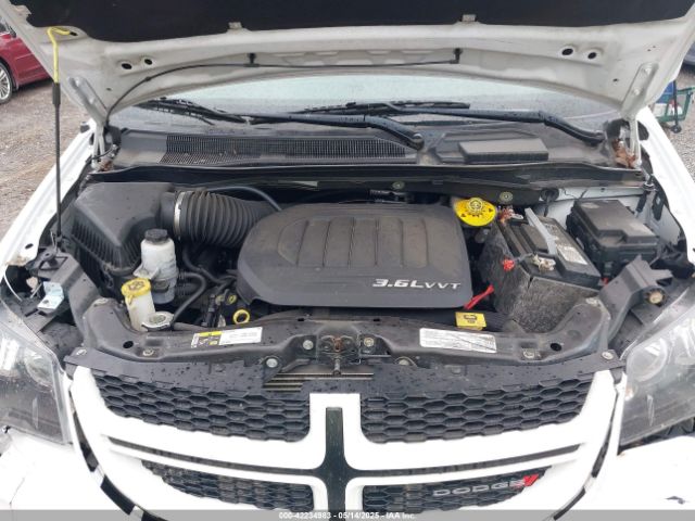 2C4RDGEG3JR341247 Dodge Grand Caravan Gt