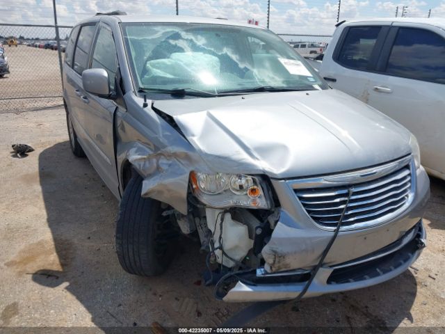 2016 CHRYSLER TOWN & COUNTRY 2C4RC1BG3GR302039