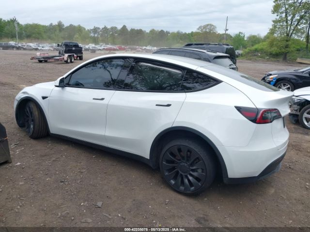 7SAYGDEE9PA038770 Tesla Model Y