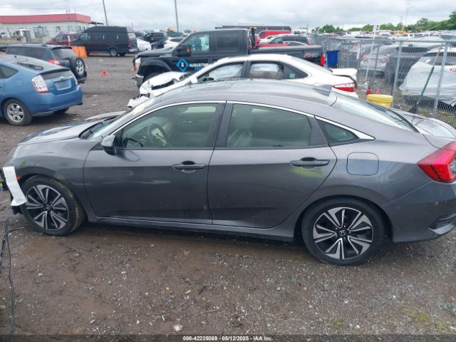 JHMFC1F77JX000581 Honda Civic Ex-l