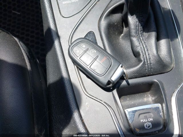 2020 JEEP CHEROKEE 1C4PJMLX2LD523285 Photo 10