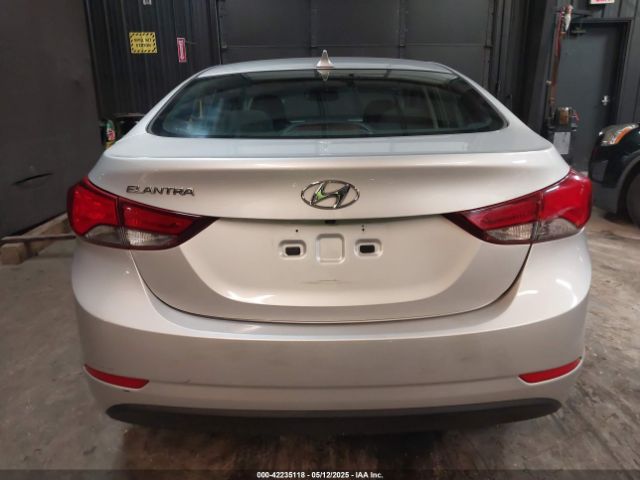 5NPDH4AE6FH586212 Hyundai ELANTRA SE