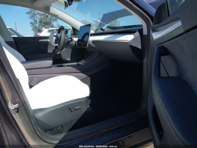 Tesla 2024 2024 7SAYGDED1RF212361 Image 5