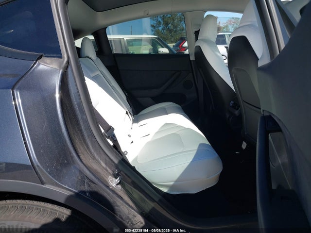 Tesla 2024 2024 7SAYGDED1RF212361 Image 8
