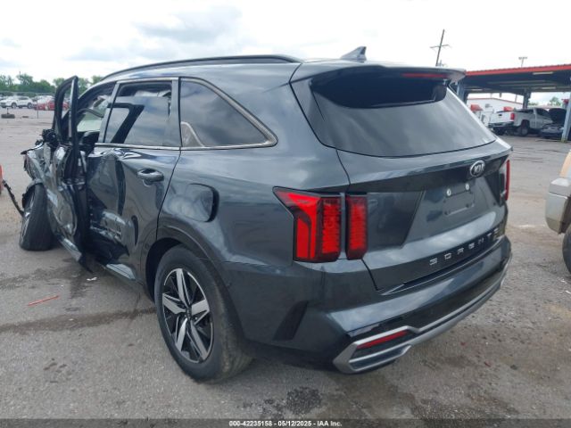 2021 KIA SORENTO 5XYRH4LF4MG032974 Photo 2
