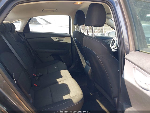 3KPF24ADXRE753925 KIA Forte Lxs