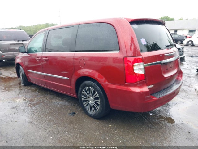 2C4RC1HG1ER132588 Chrysler Town & Country S