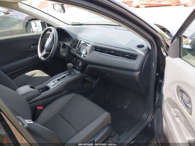 3CZRU5H36NM743817 Honda Hr-v 2wd Lx