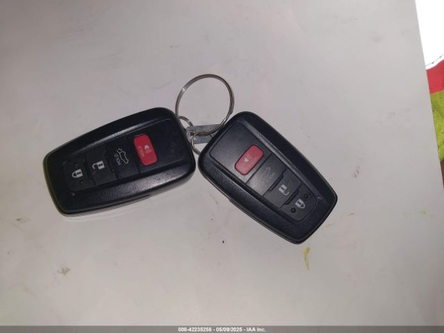 5TDKDRBH9PS039746 Toyota Highlander Xle