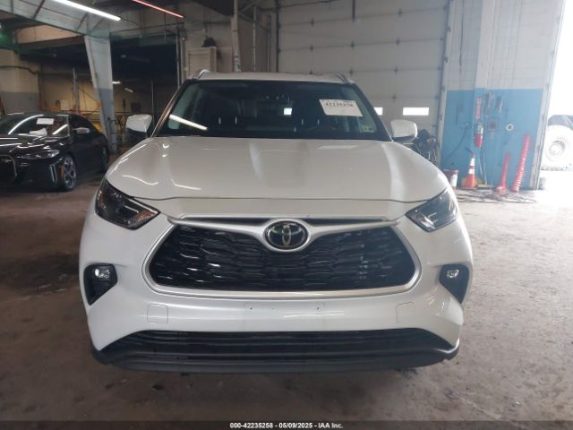 5TDKDRBH9PS039746 Toyota Highlander Xle