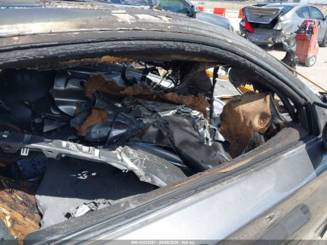 2017 INFINITI Q60 JN1EV7EK4HM364214 Photo 4