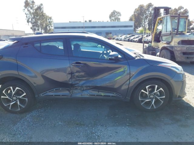 NMTKHMBX9MR133747 Toyota C-HR XLE