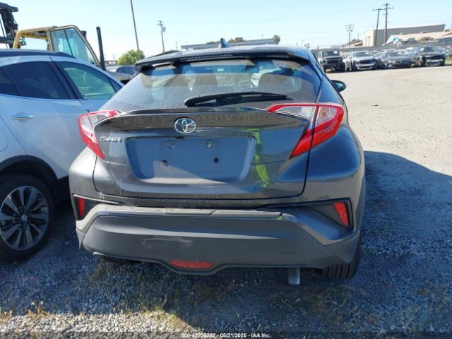 NMTKHMBX9MR133747 Toyota C-HR XLE