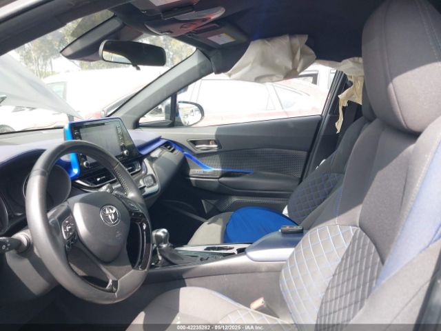 NMTKHMBX9MR133747 Toyota C-HR XLE