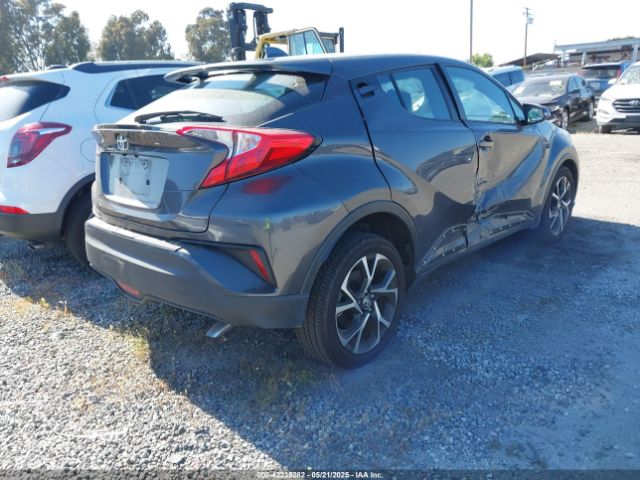 NMTKHMBX9MR133747 Toyota C-HR XLE