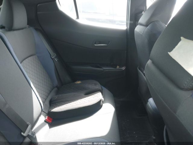 NMTKHMBX9MR133747 Toyota C-HR XLE