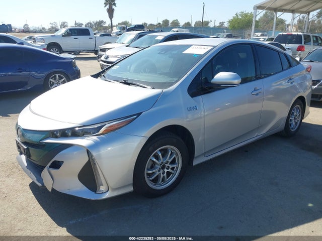 JTDKARFP6H3021962 Toyota Prius Prime Premium