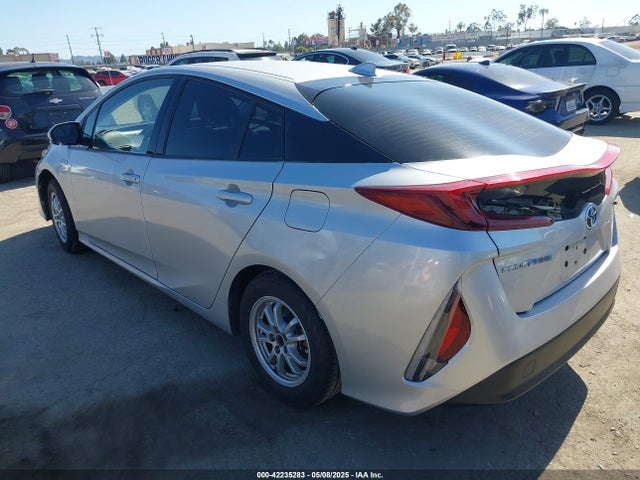 JTDKARFP6H3021962 Toyota Prius Prime Premium