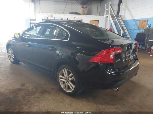 42235288 :رقم المزاد ، YV1612FH3D2171054 vin ، 2013 Volvo S60 مزاد بيع