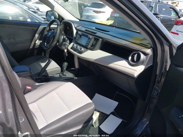 Toyota RAV4 LE 2015 2T3ZFREV3FW176608 Image 5
