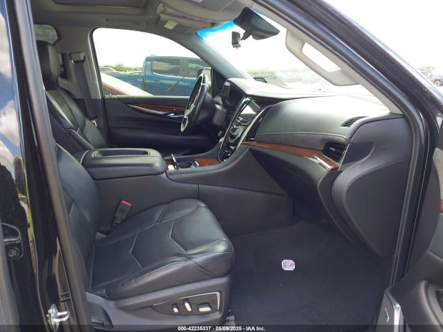2019 CADILLAC ESCALADE ESV 1GYS3HKJ3KR124910 Photo 4