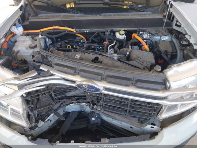 3FTTW8E31NRA73673 Ford Maverick Lariat