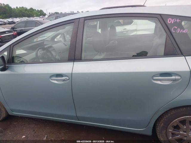 JTDZN3EU8FJ033529 Toyota Prius V Three