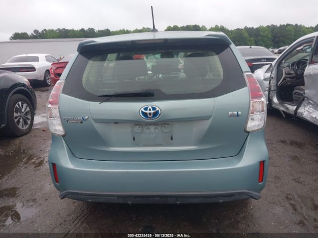 JTDZN3EU8FJ033529 Toyota Prius V Three