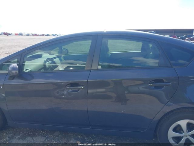 JTDKN3DU9E1773737 Toyota Prius Four
