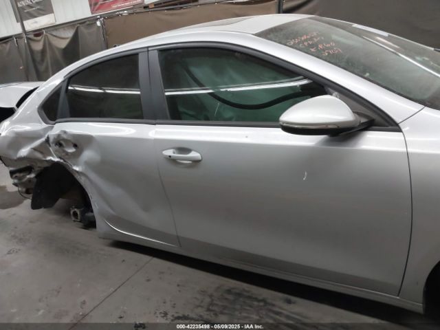 3KPF54AD4LE212707 KIA FORTE EX