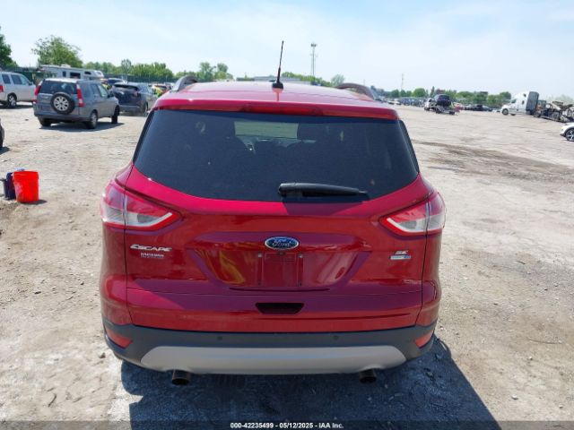 1FMCU9GX1GUC04815 Ford ESCAPE SE
