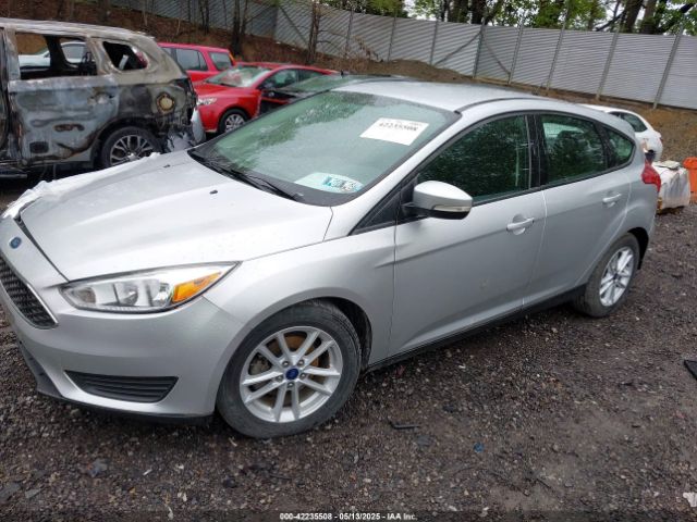 1FADP3K26JL215546 Ford FOCUS SE