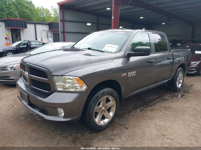 RAM 1500 Express 2016 3C6RR7KT7GG318532 Image 2