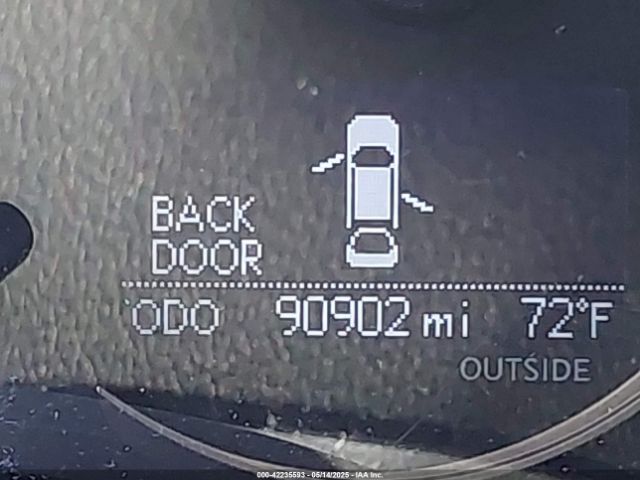 JTHKD5BH8E2190685 Lexus CT 200H