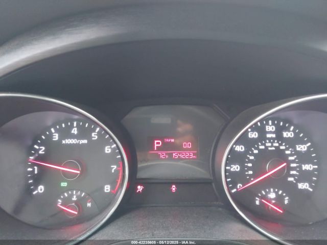 KNDMB5C13G6182278 KIA SEDONA LX
