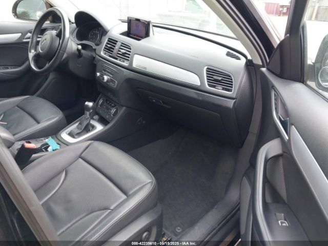 WA1EFCFS5GR016497 Audi Q3 2.0t Premium Plus