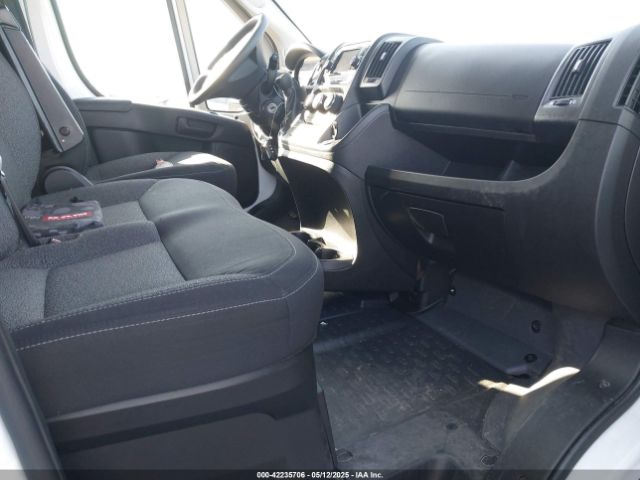 3C6URVJG6KE555973 RAM Promaster 3500 Cargo Van High Roof 159 Wb Ext
