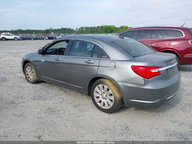 2011 CHRYSLER 200 1C3BC4FG8BN605776 Photo 2