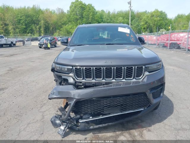 1C4RJHAGXRC176922 Jeep Grand Cherokee Laredo 4x4