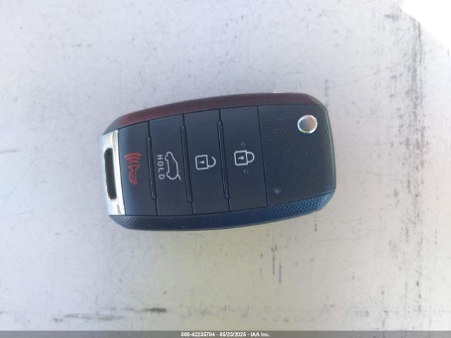 5XYKT3A60FG554372 KIA SORENTO LX