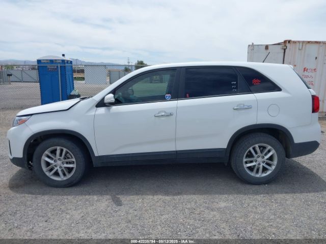 5XYKT3A60FG554372 KIA SORENTO LX