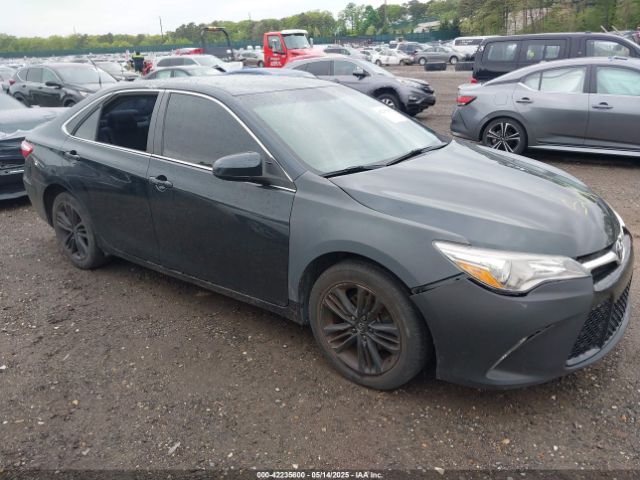 4T1BF1FK0HU431444 Toyota CAMRY SE