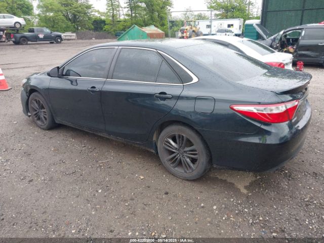 4T1BF1FK0HU431444 Toyota CAMRY SE