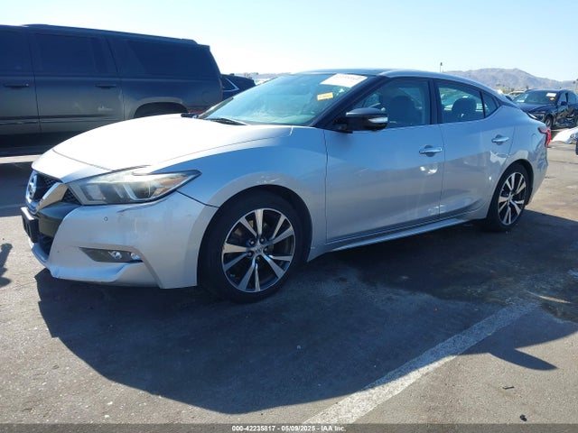 1N4AA6AP3GC377081 Nissan Maxima 3.5 Platinum