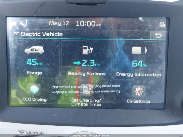 KNDJP3AE7H7024648 KIA SOUL EV