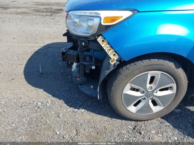 KNDJP3AE7H7024648 KIA SOUL EV