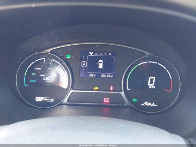 KNDJP3AE7H7024648 KIA SOUL EV
