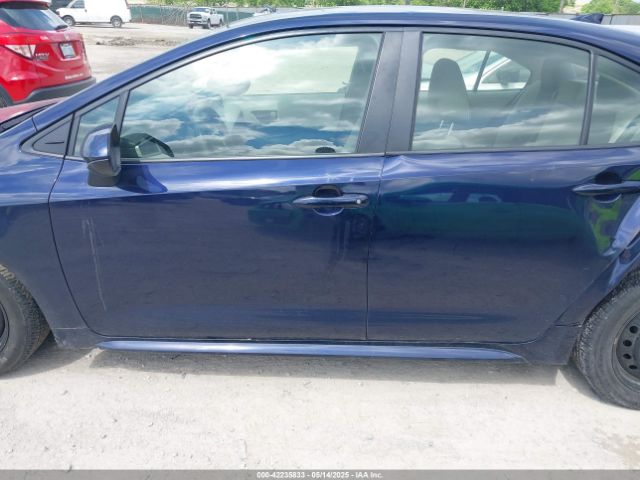 JTDEAMDE2NJ048374 Toyota Corolla Hybrid Le